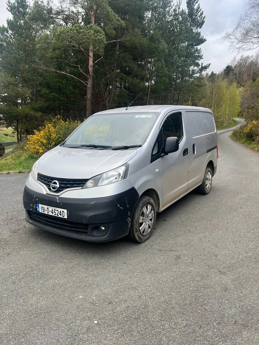 2019 Nissan nv200 - Image 2