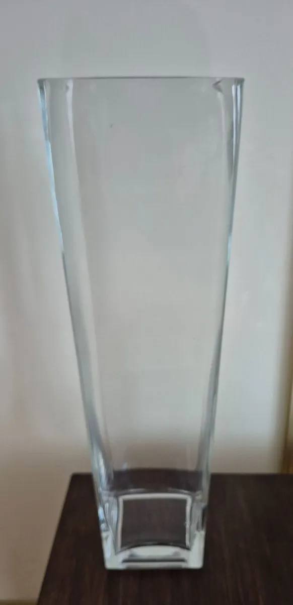 Glass vases - Image 3