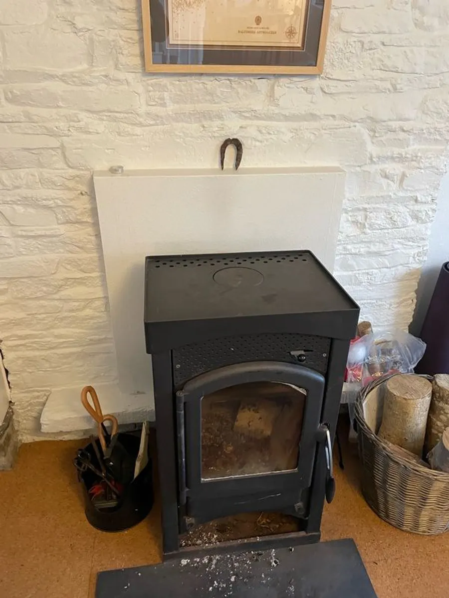 Woodburning stove - Image 1