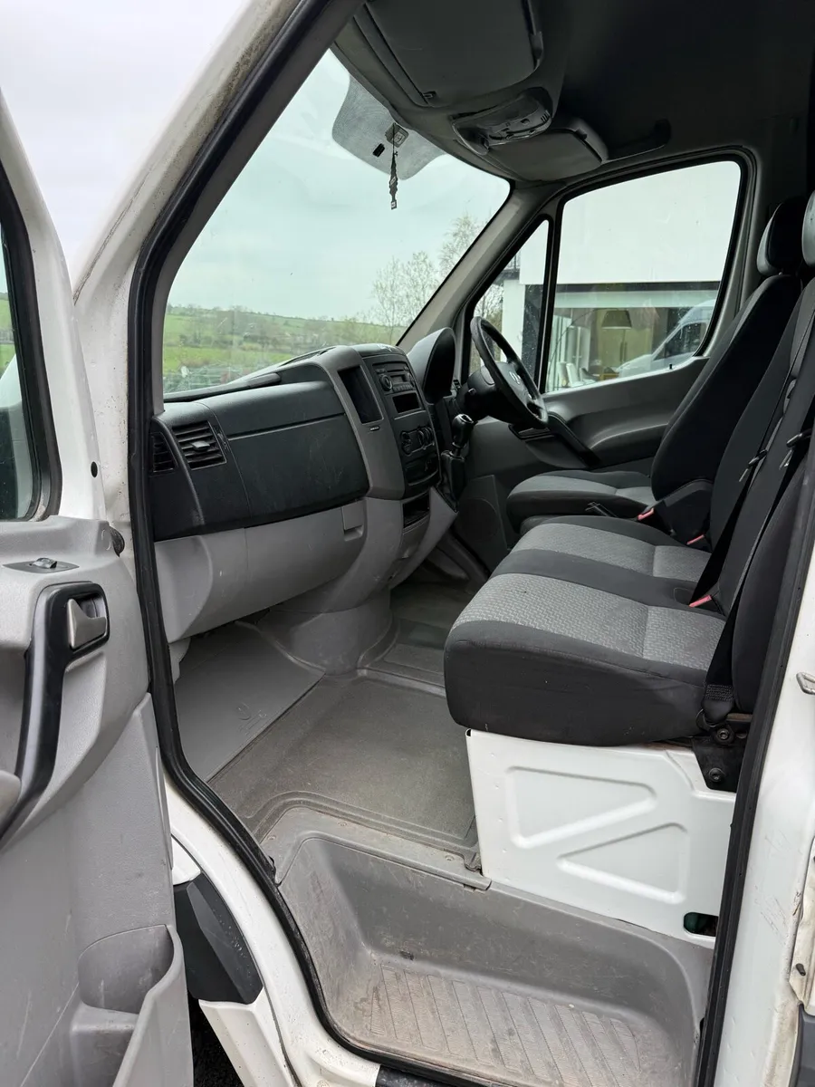 Vw Crafter Camper Day Van - Image 3