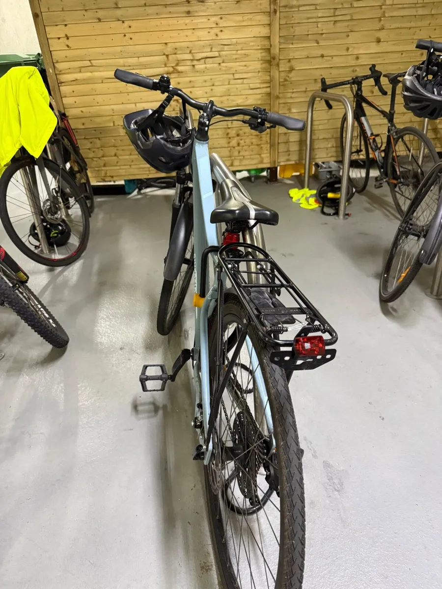 Hybrid Bike - Image 4