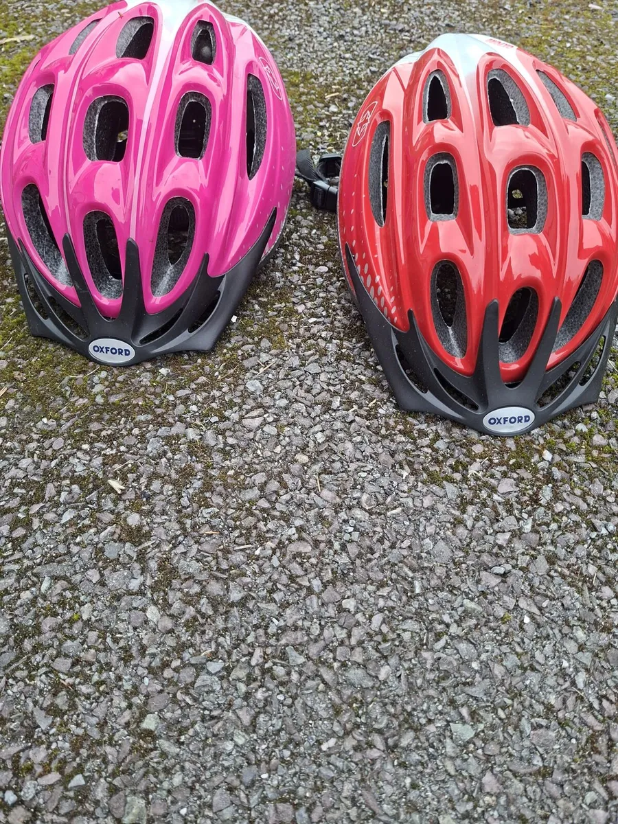 Bicycle Helmet - Image 4