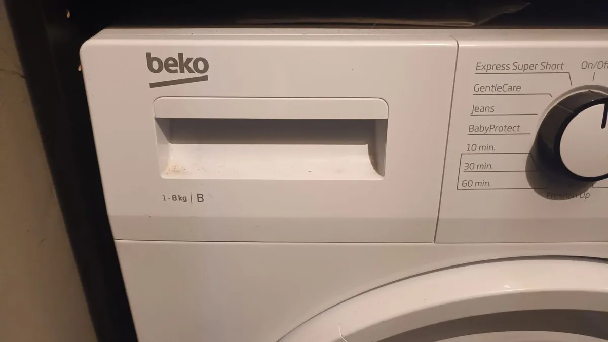 Tumble Dryer Condenser Type - Image 3