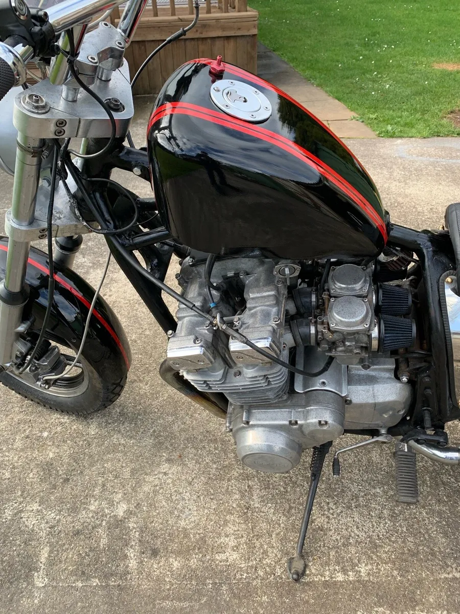 1982 Suzuki gsx750 custom - Image 3