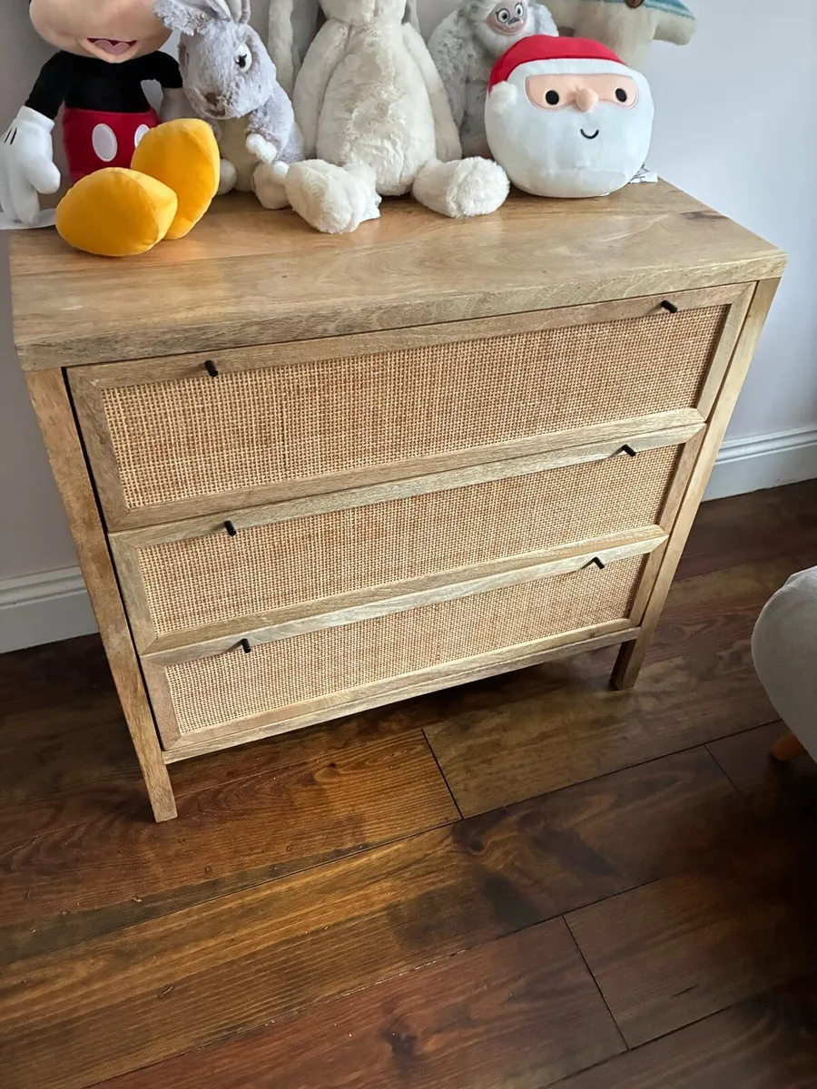Chest of drawers - Image 1