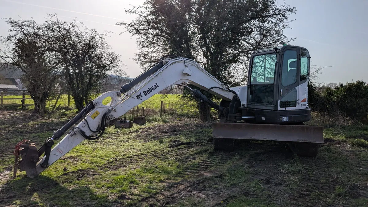 Bobcat E80 - Image 1