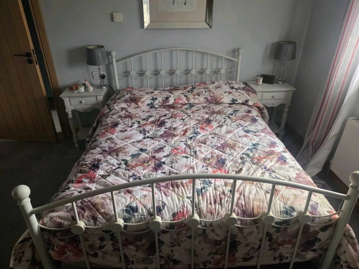 Double bed