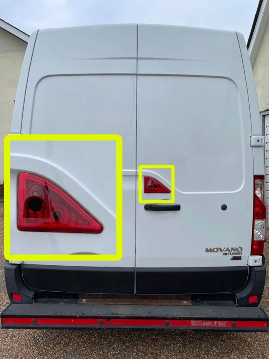 Reversing camera Kit Renault Master Campervan - Image 1