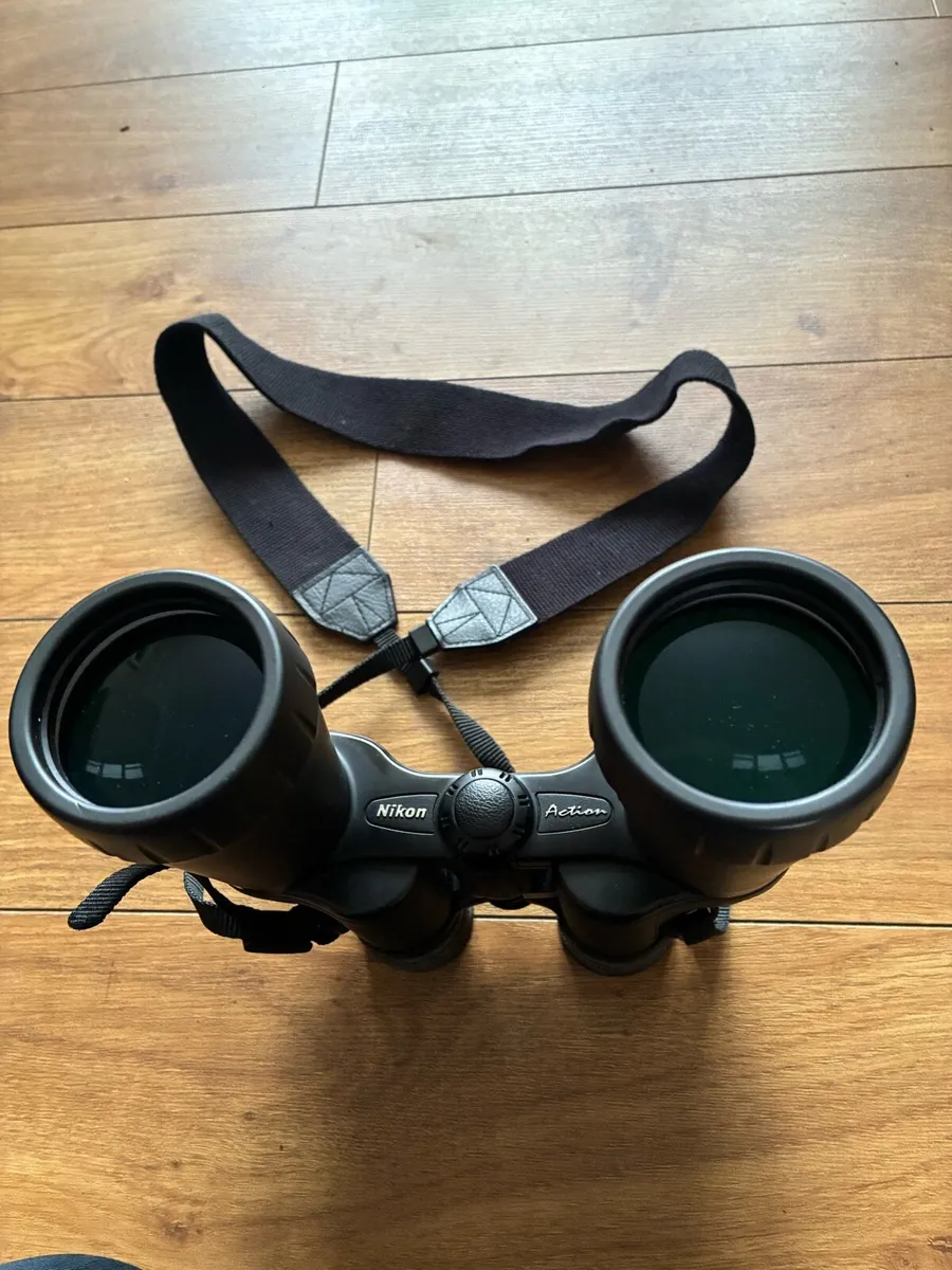 Binoculars - Image 3