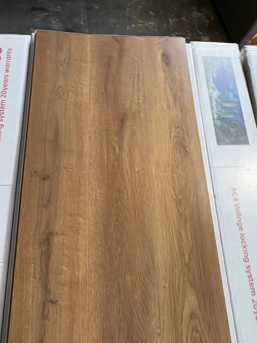 New 8mm laminate flooring