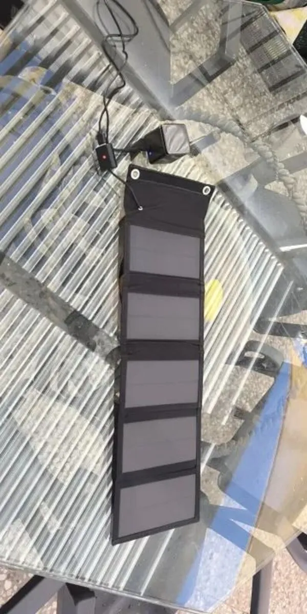 Foldable solar panels for phone charging - Image 4