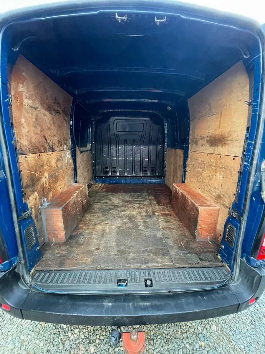 Renault master van - Image 3