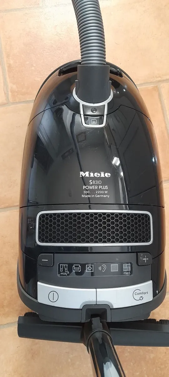 Miele vacuum/Hoover cleaner - Image 2