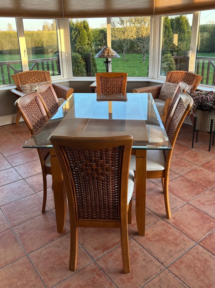 Furniture - Kitchen Sun Room - Image 1