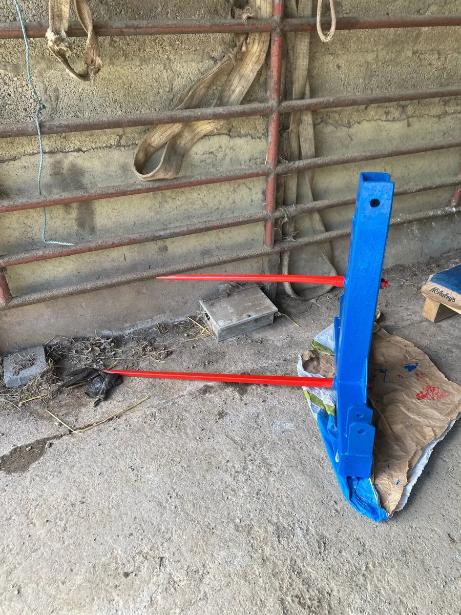 Bale spike - Image 2