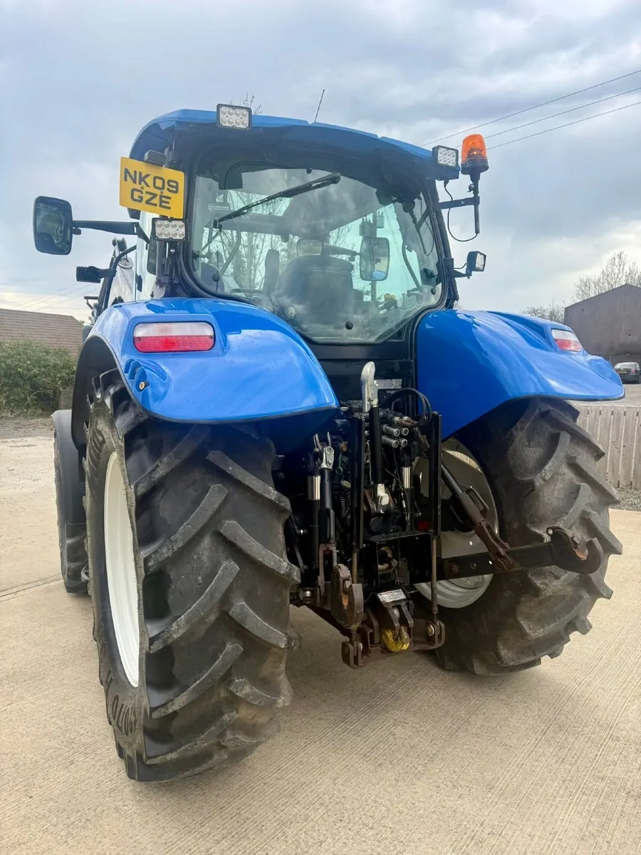 New Holland T6020 - Image 4