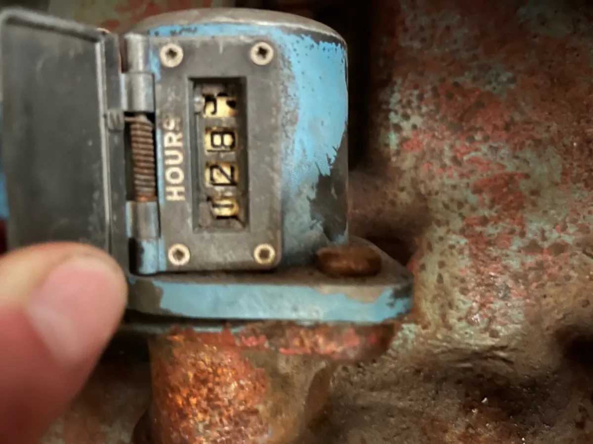 Vintage tractor - Image 4