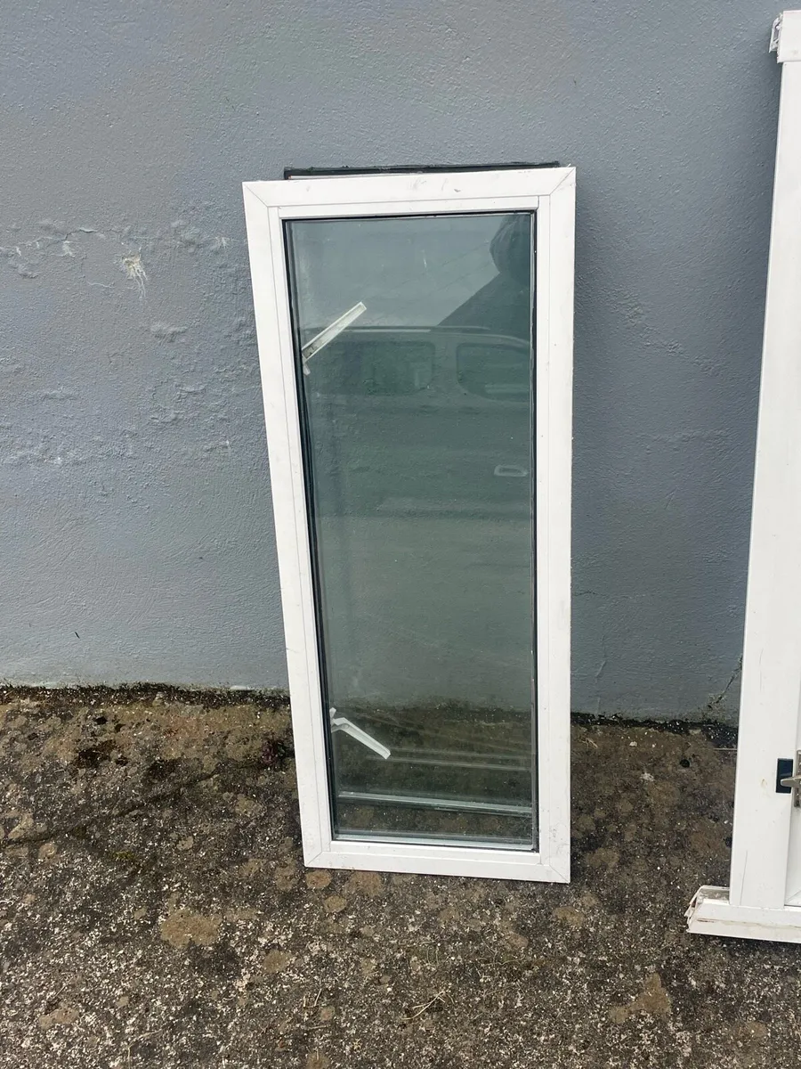 Glazing units - Image 2