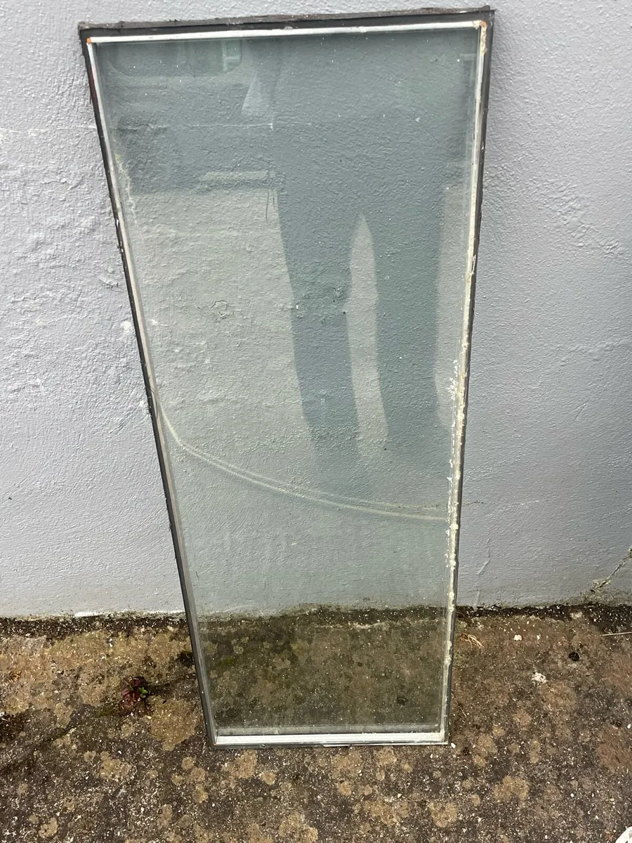 Glazing units - Image 3