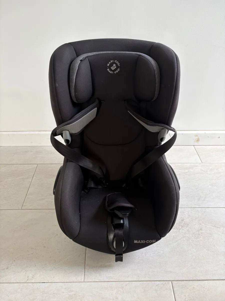 Toddler Car Seat - Image 1