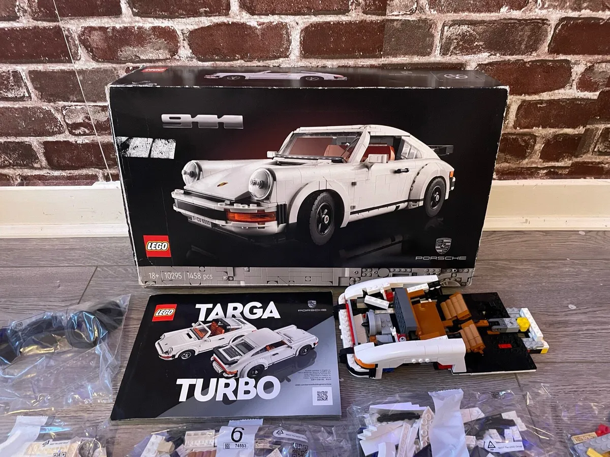 lego set 10295 Porsche 911 - Image 2