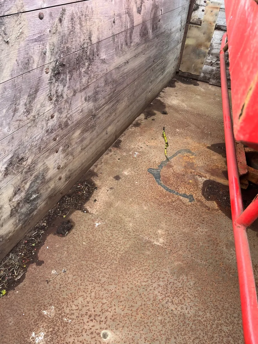 High Side Tipping Trailer - Image 2