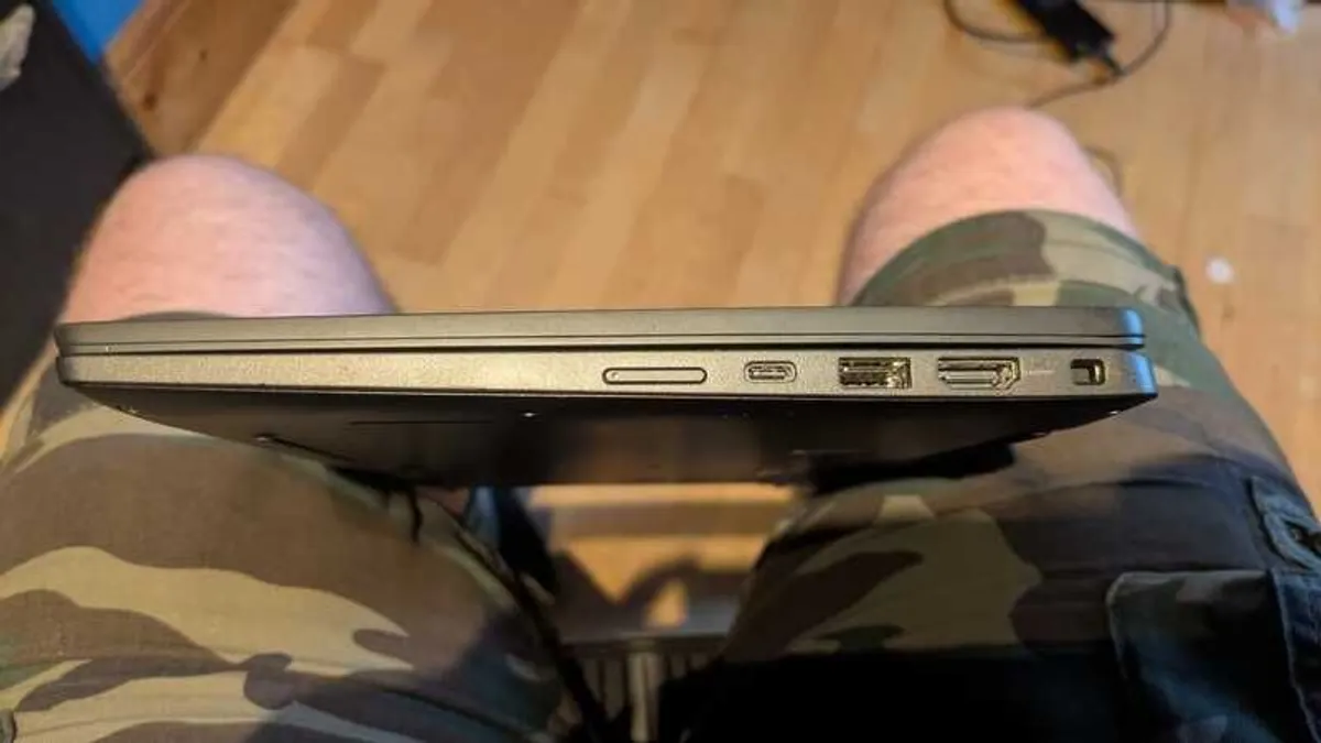 Dell Latitude 7430 - Image 2