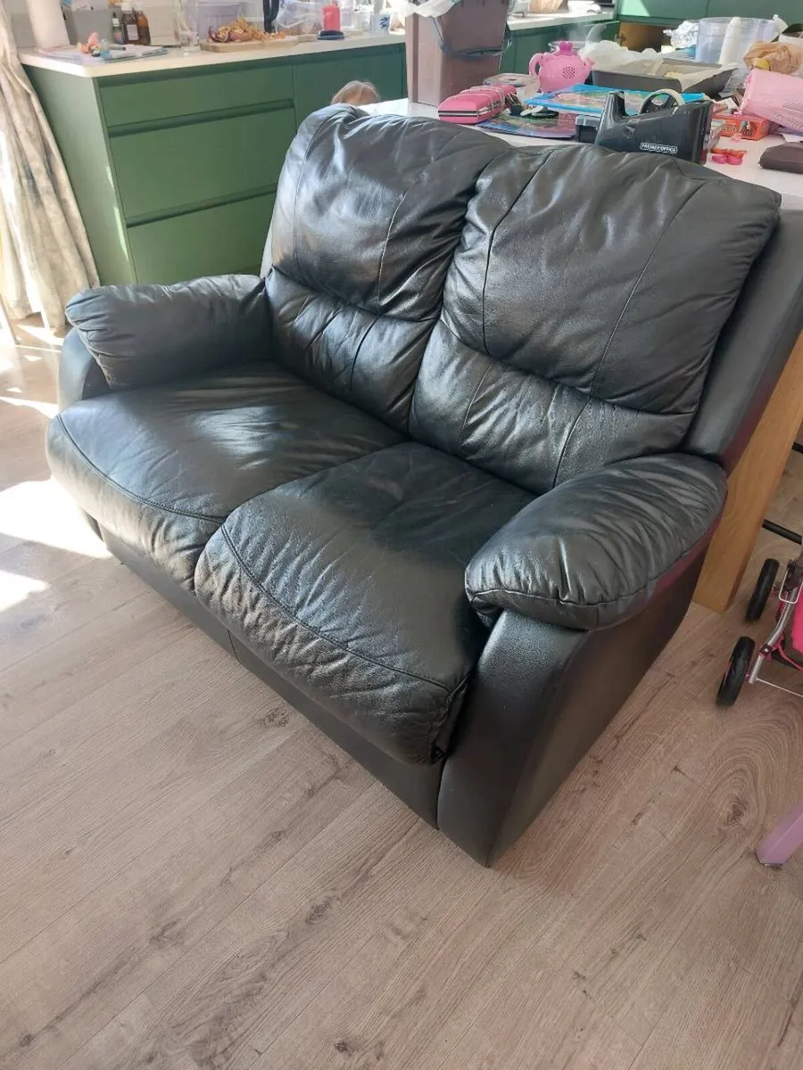 Free Couch - Image 1