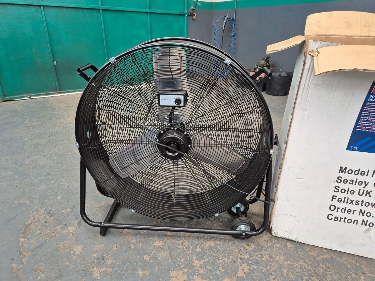 Drum Fan - Image 1