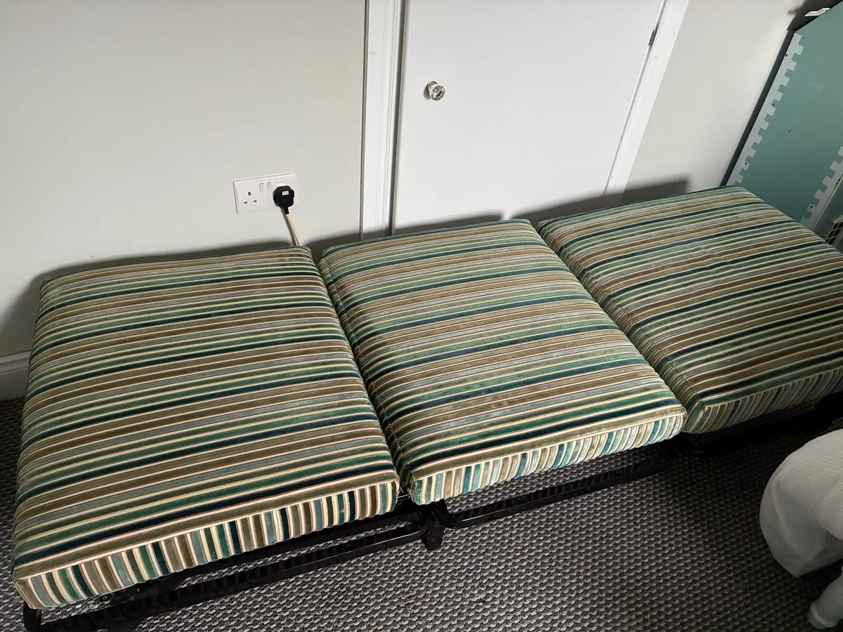 Fold up bed - Image 2