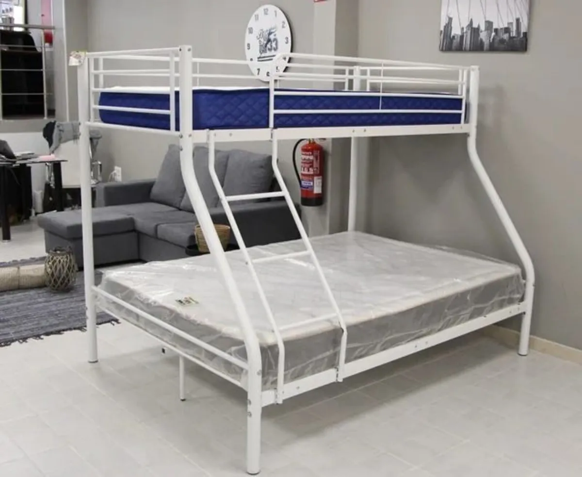 White Double Metal Bunk Bed FREE DELIVERY - Image 1