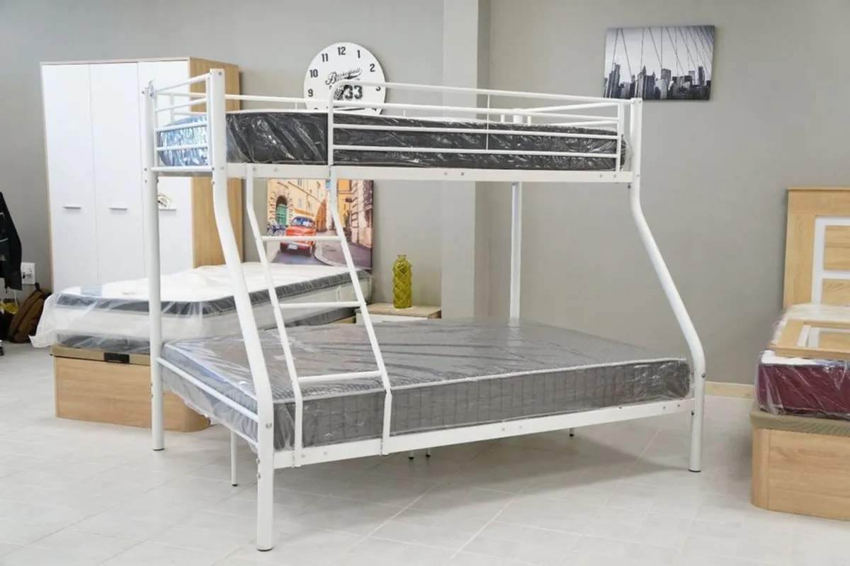 White Double Metal Bunk Bed FREE DELIVERY - Image 1