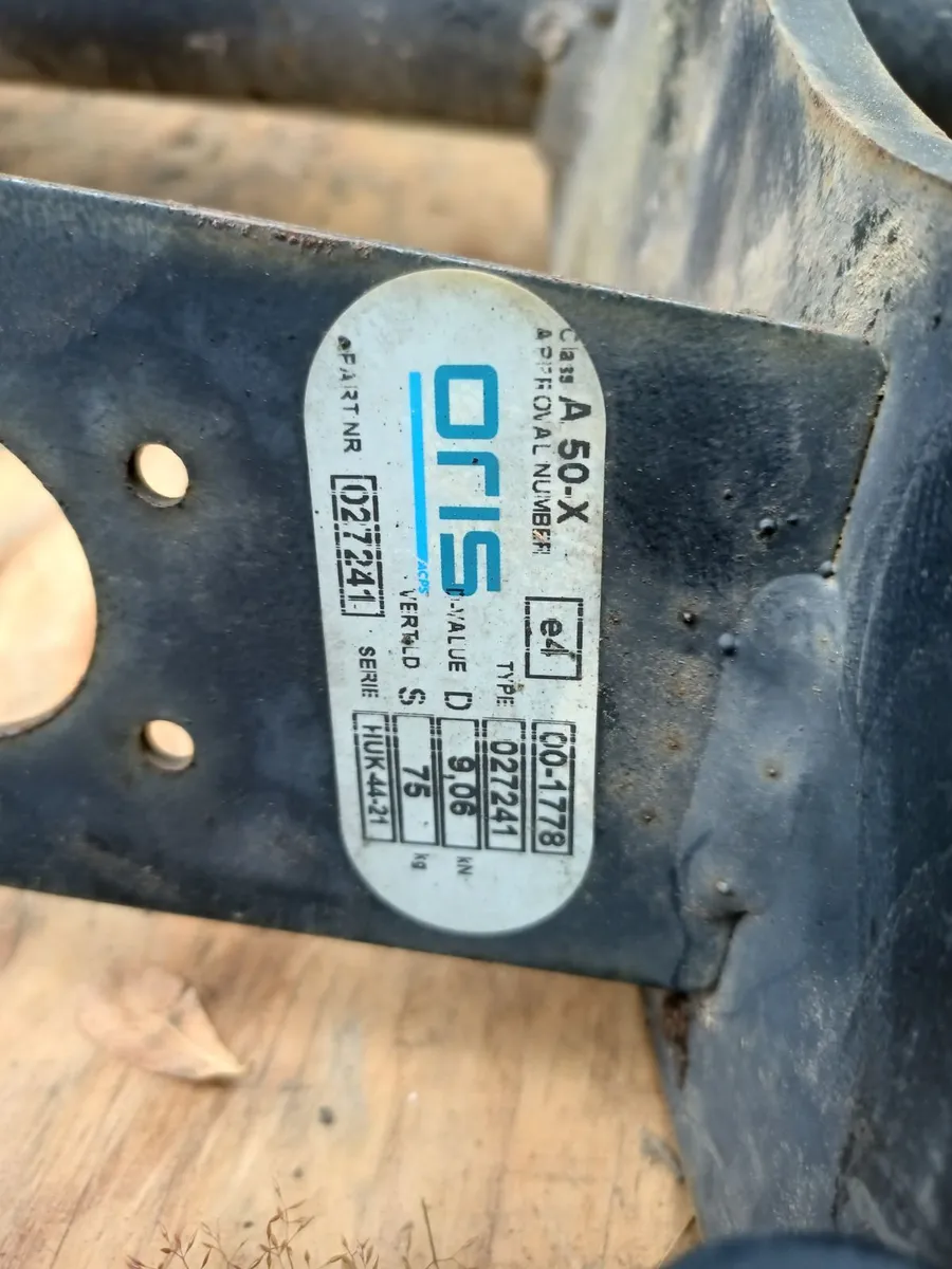 Hitch for RAV4 mk2000-06 - Image 3