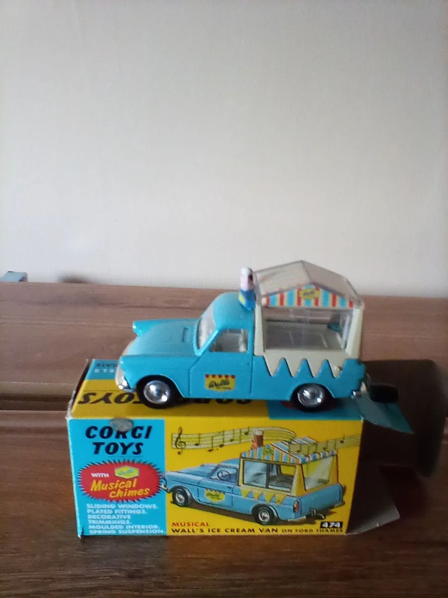 Corgi ice cream van - Image 3