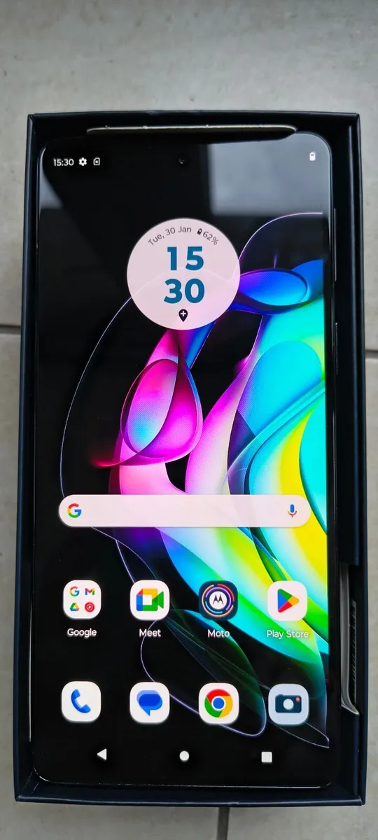 Motorola edge 20  Sim free, unlocked, as new - Image 2