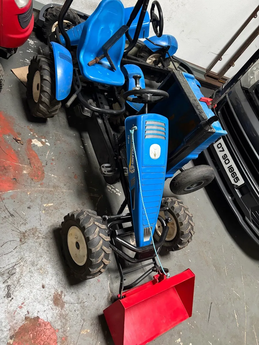 Berg newholland go cart - Image 2