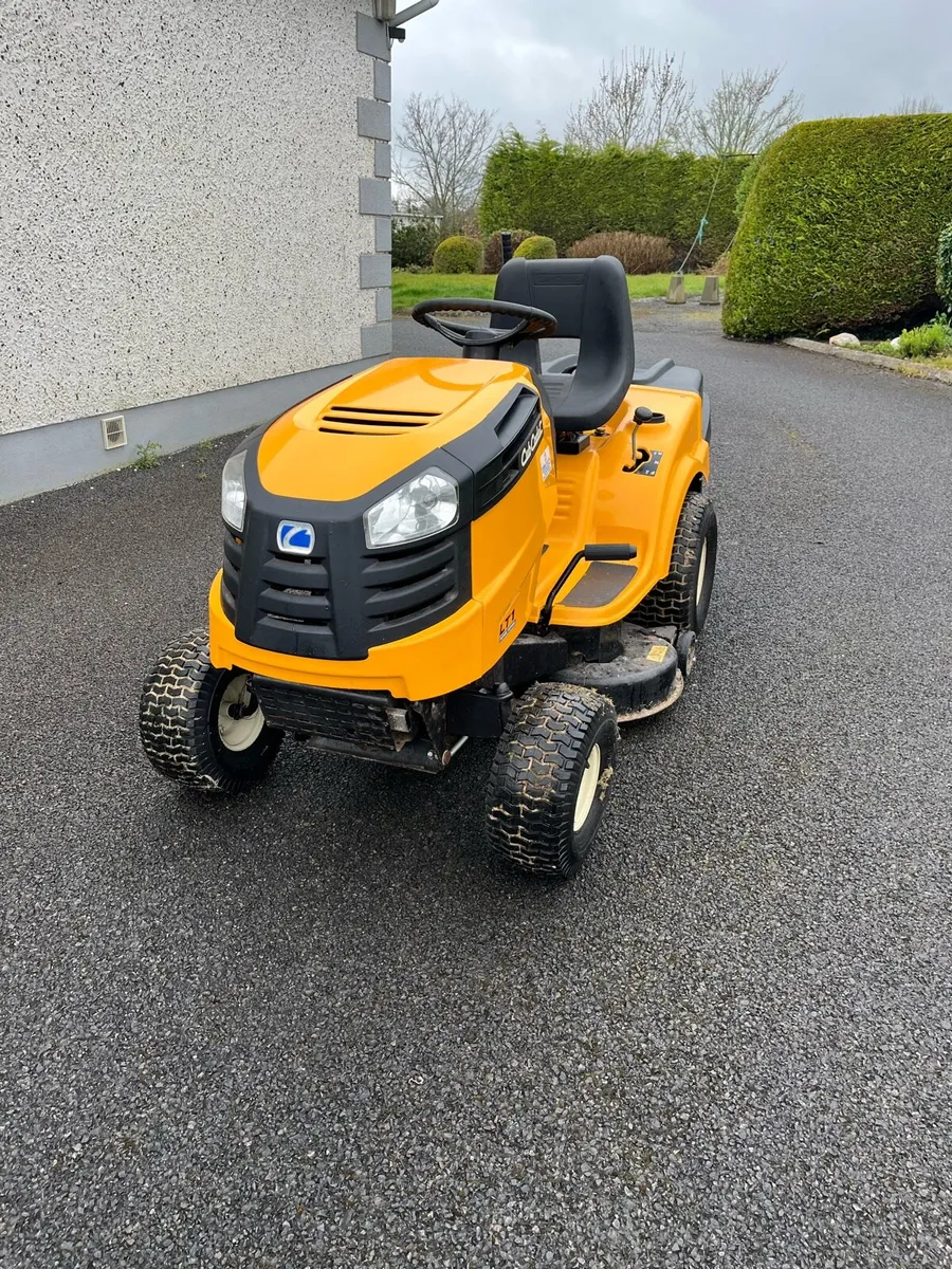 Ride on Lawn Mower - Image 2