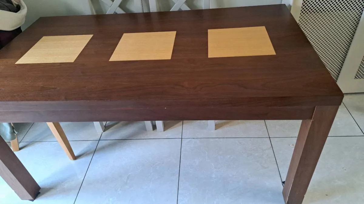 Kitchen table - Image 3