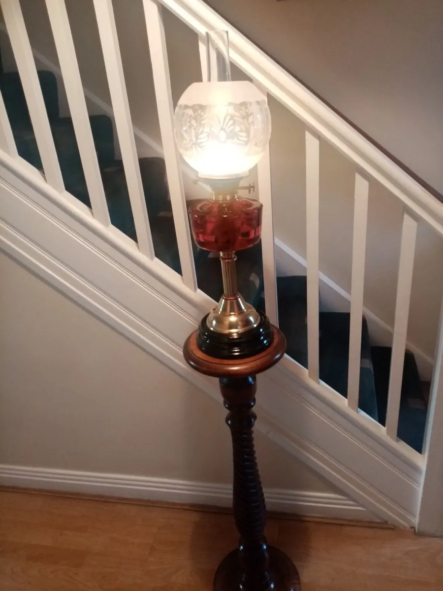 Victorian Oil Lamp - Image 1