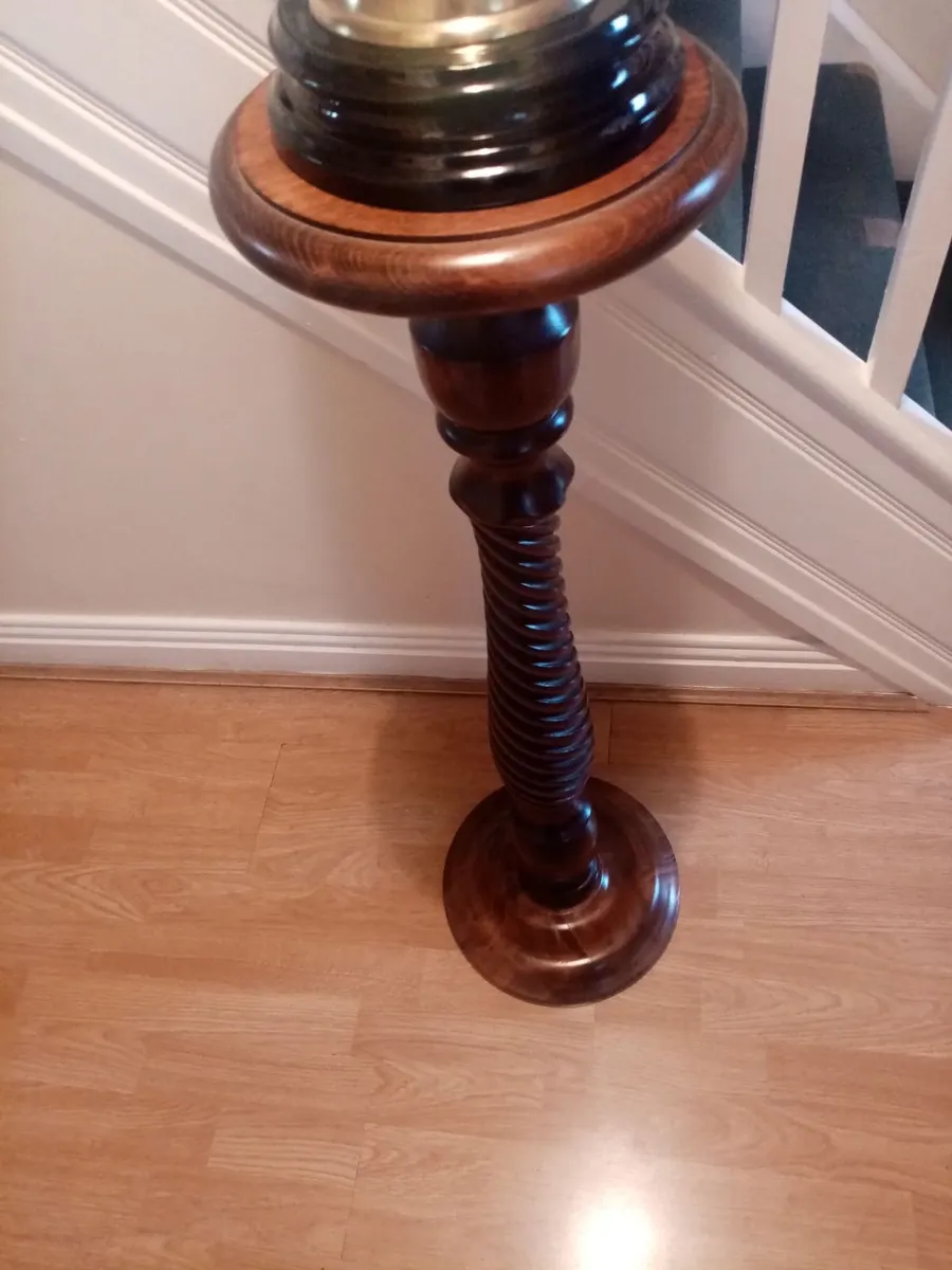 Victorian Oil Lamp - Image 2