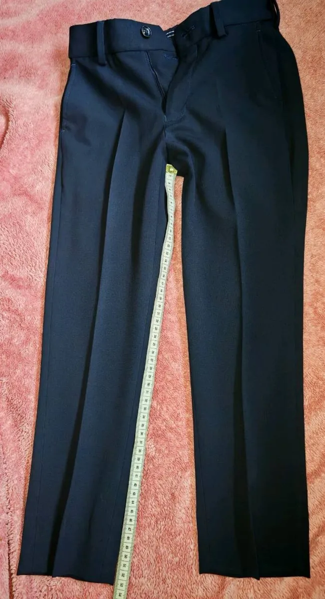Boys Communion Suit - 3 piece navy suit - Image 4