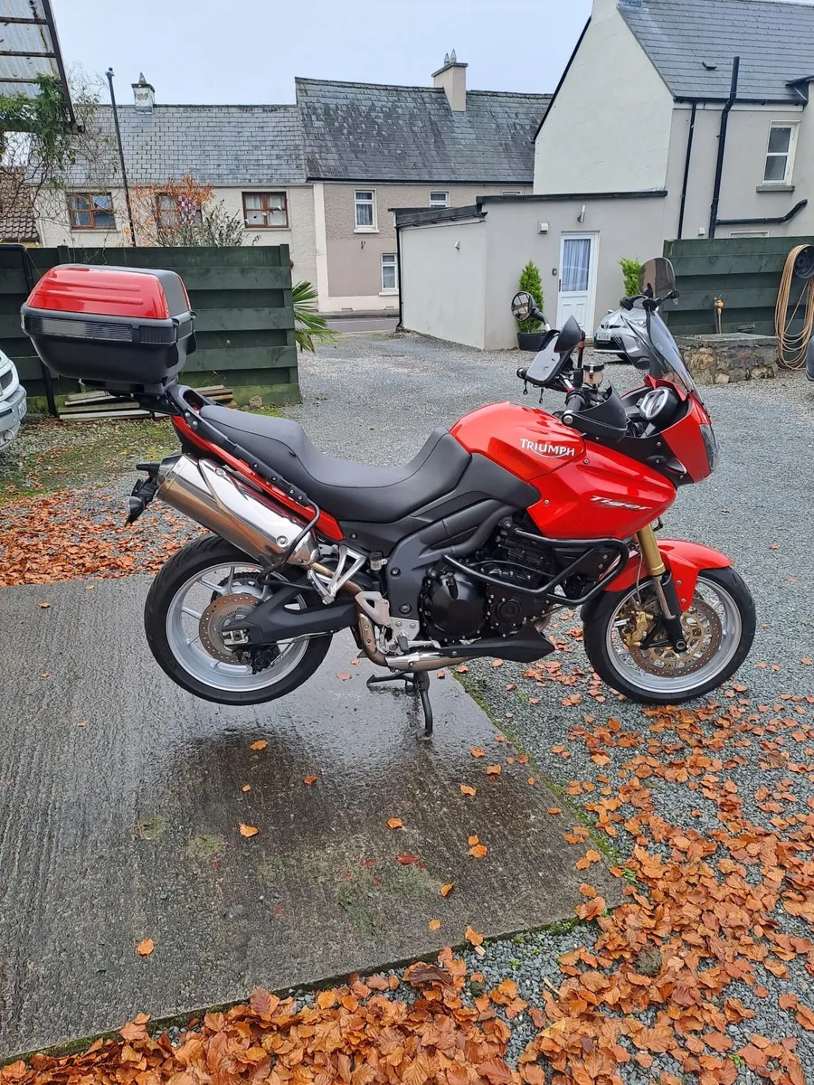 Triumph Other 2011 - Image 3
