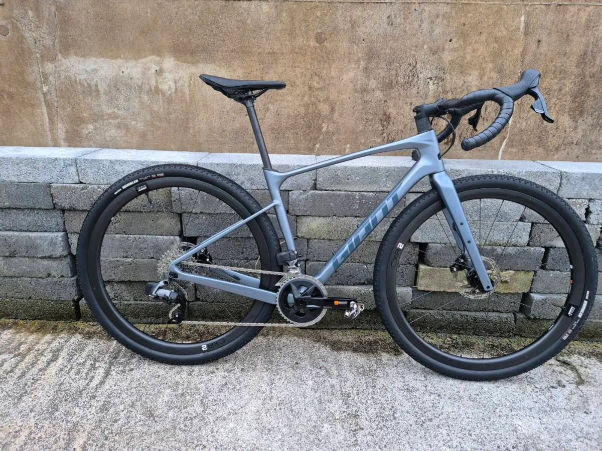 Giant Revolt Advanced 0 2023 model - Image 1