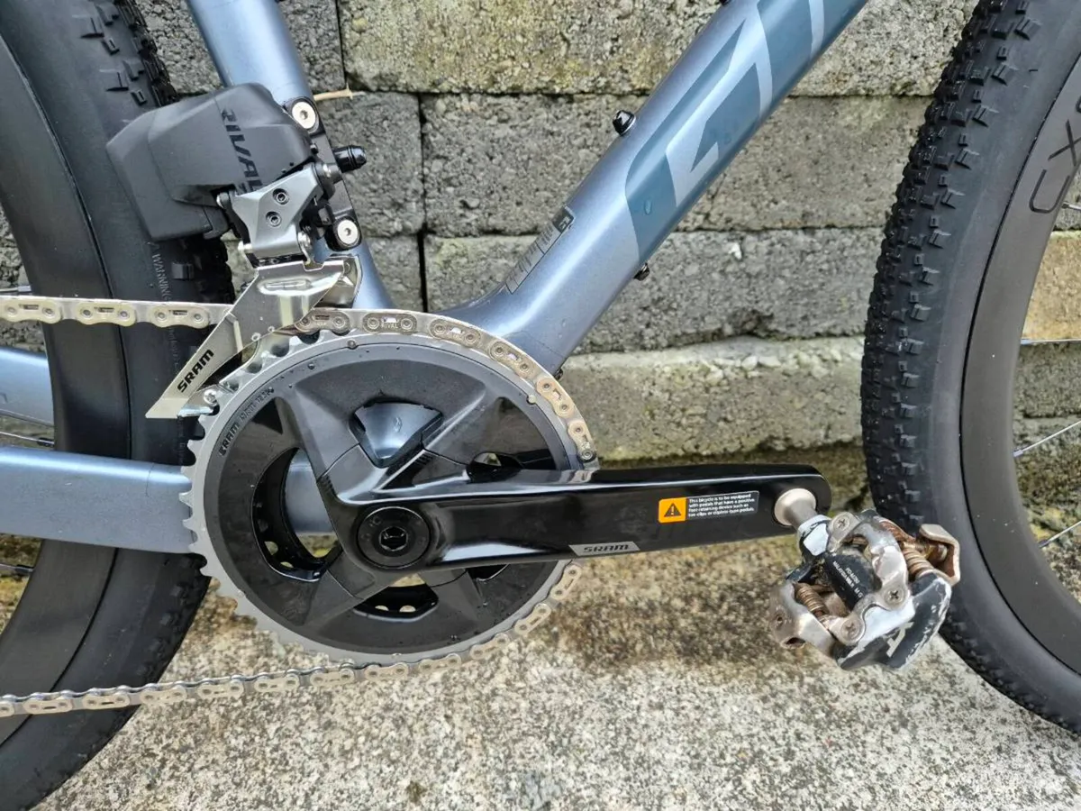 Giant Revolt Advanced 0 2023 model - Image 4