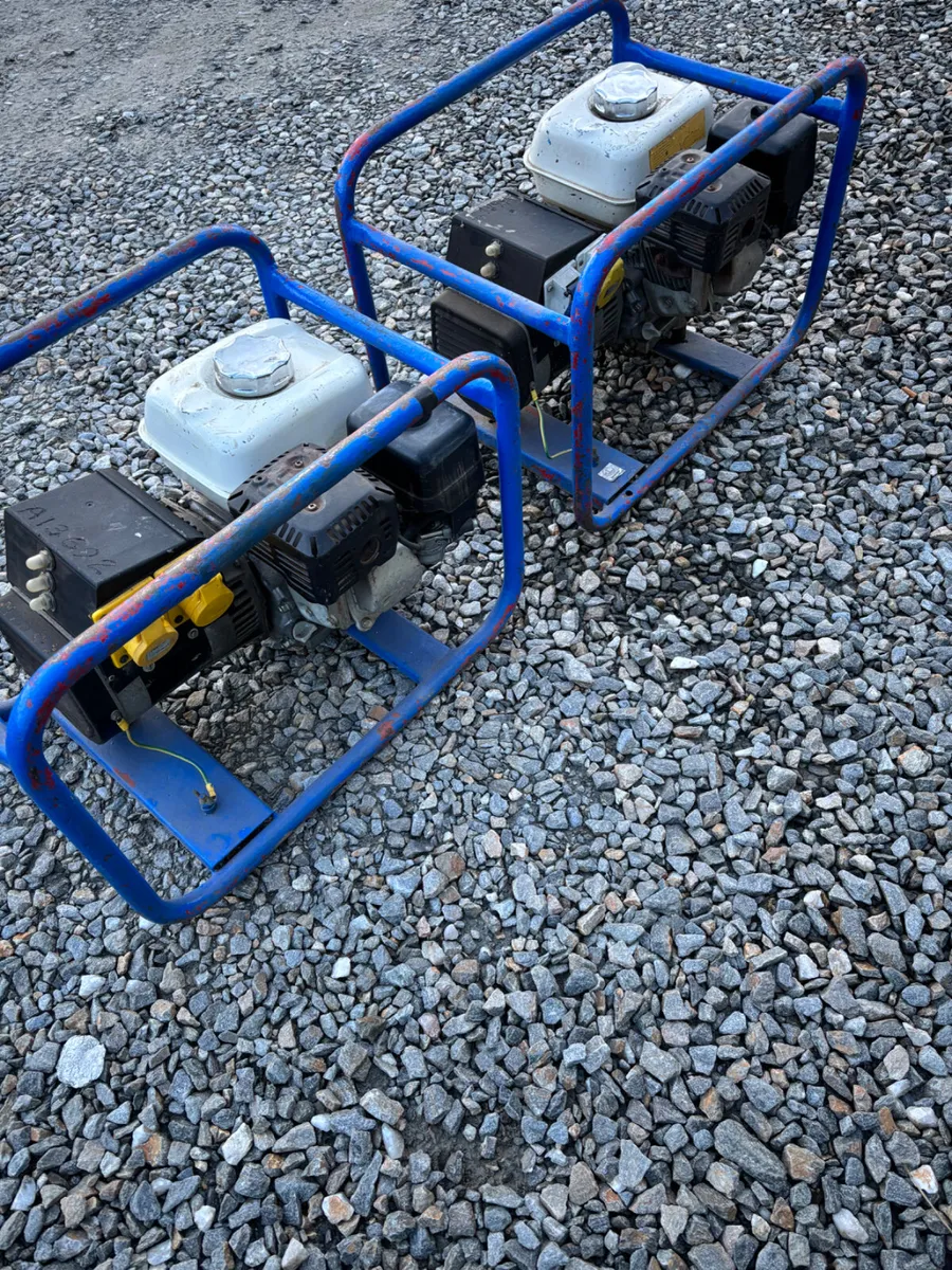 Used 2.2 kva  & 5 Kva Stephill Generators - Image 3