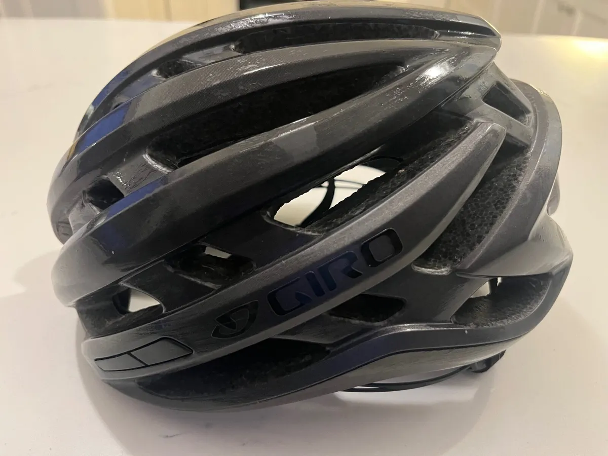 Bicycle helmet - Image 3