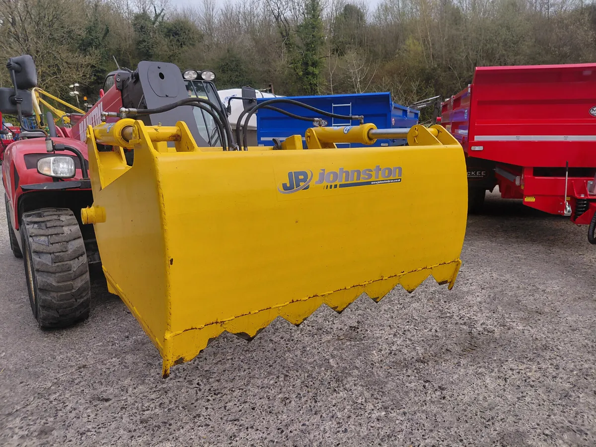 Johnston sheargrab Manitou Brackets - Image 2