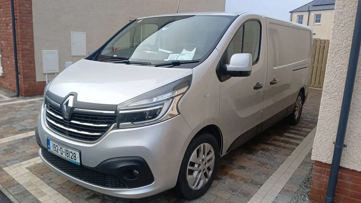 Renault traffic sport - Image 4