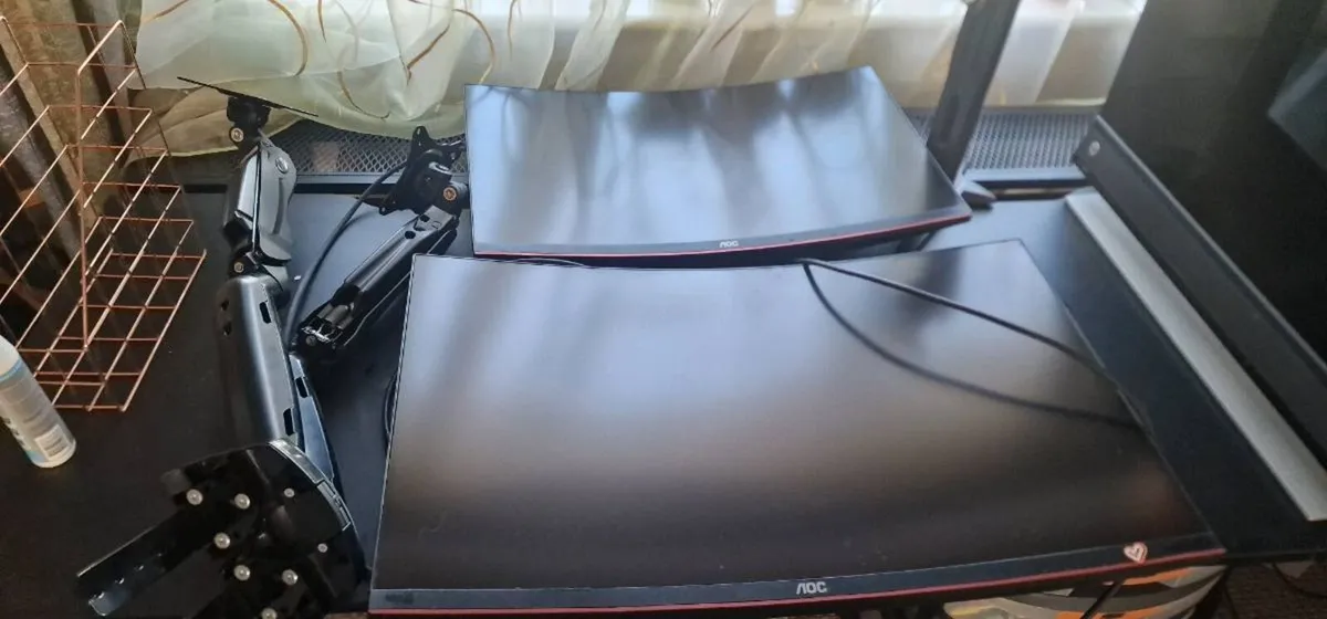 Monitors for sale. - Image 3