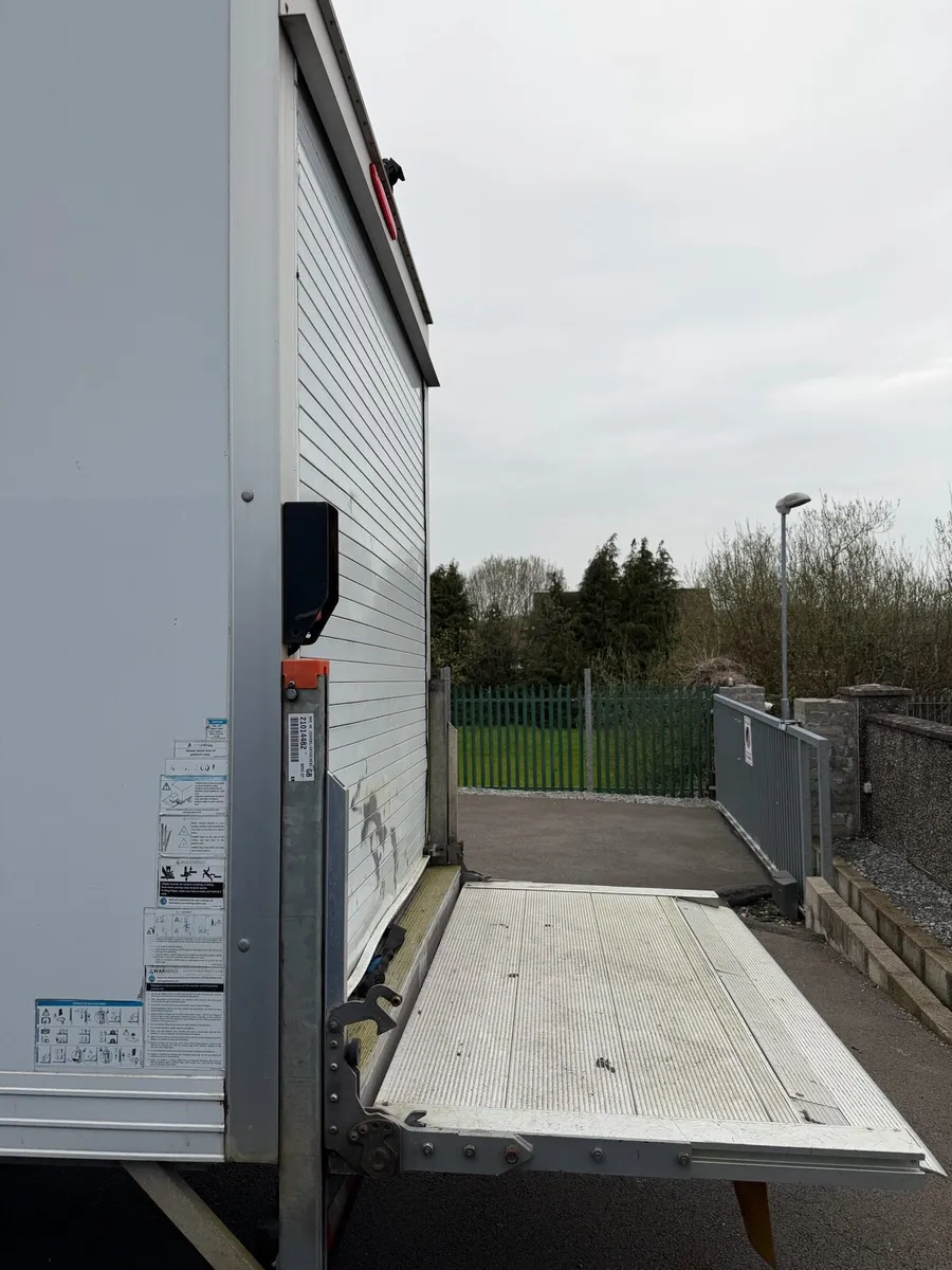 Ford Transit Luton Body - Image 4